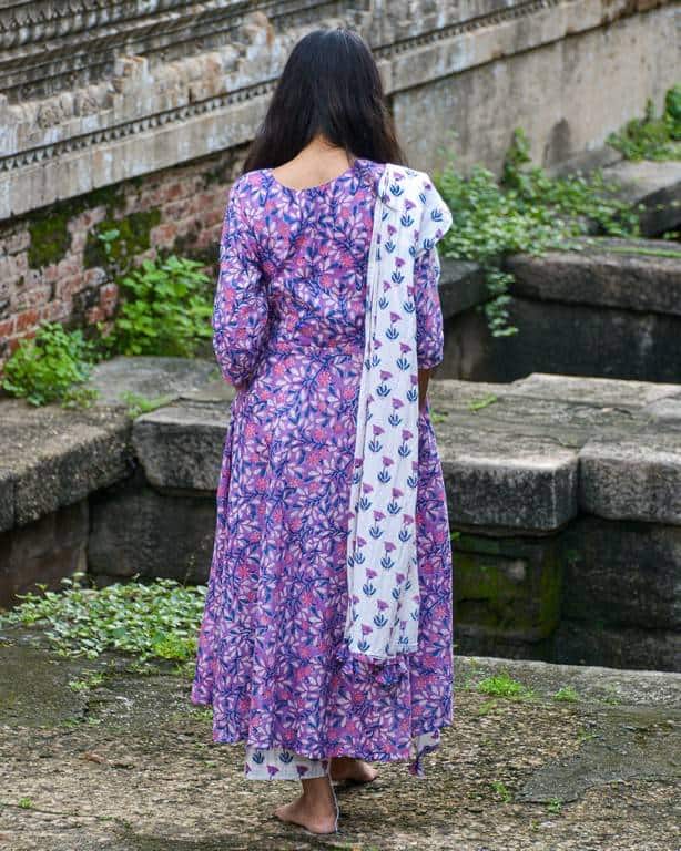 Water Lily Suit Set