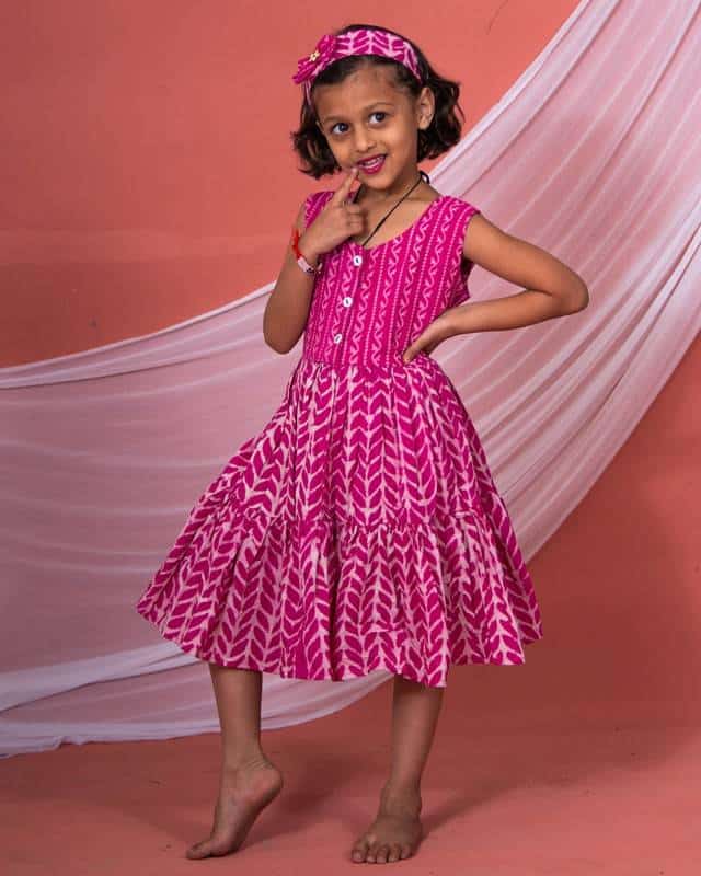 Leafing/Flamingo Pink Kids Dress