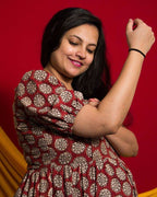 Rosy Vine Tiered Maternity Dress