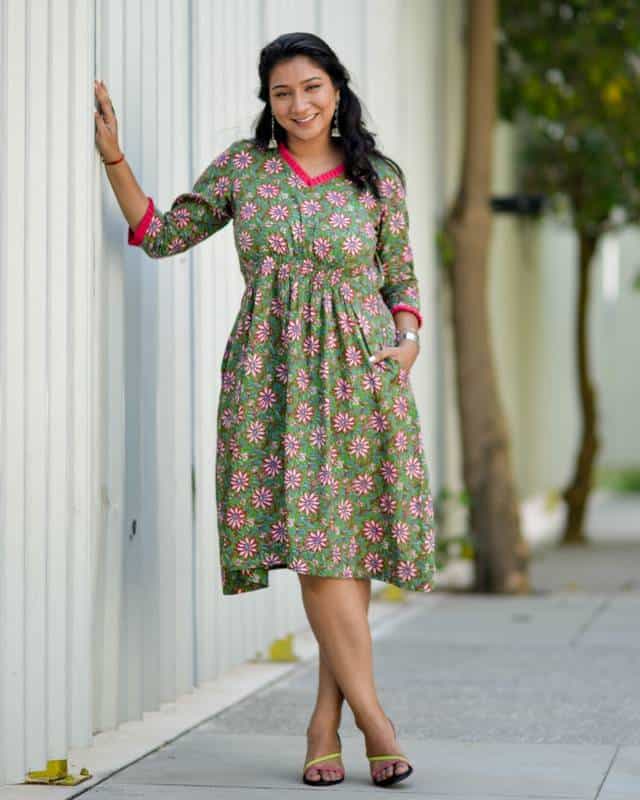 Spring Floral Ruched Nursing Kurti