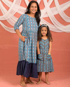 Bluelytical Mother Daughter Twinning