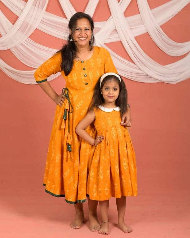 Canary Yellow Mother Daughter Twinning Main image
