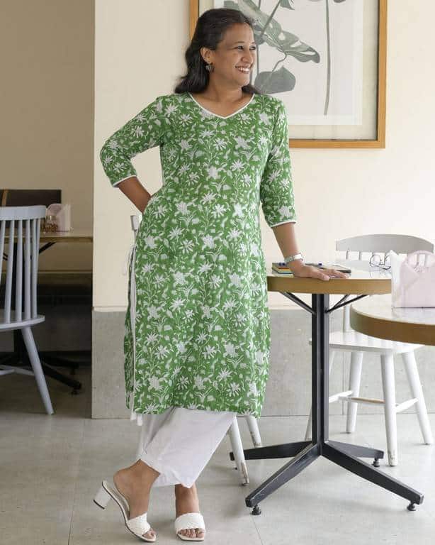 Emerald Green Straight Nursing Kurta Secondary image