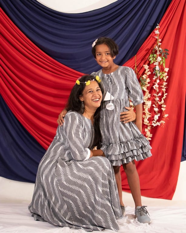 Grey Blast Kali Kurta Mother Daughters Twining