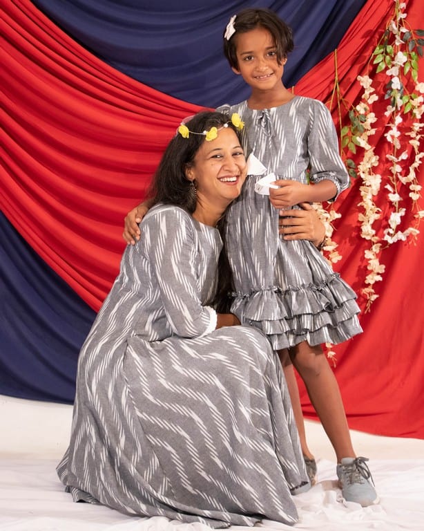 Grey Blast Kali Kurta Mother Daughters Twining