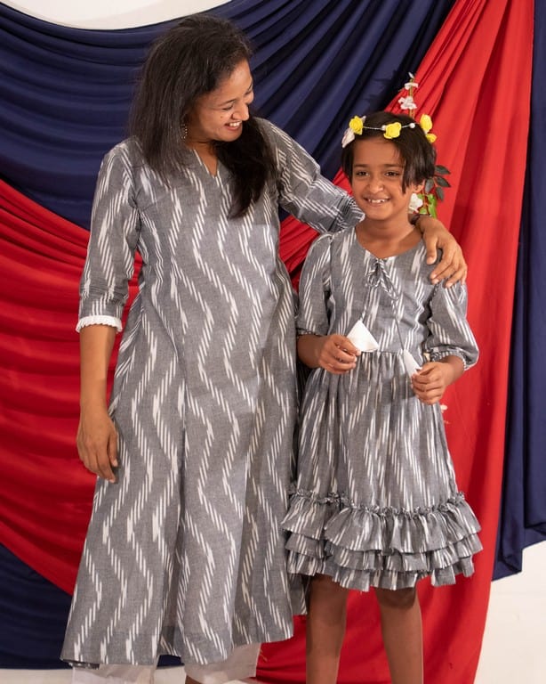 Grey Blast Kali Kurta Mother Daughters Twining
