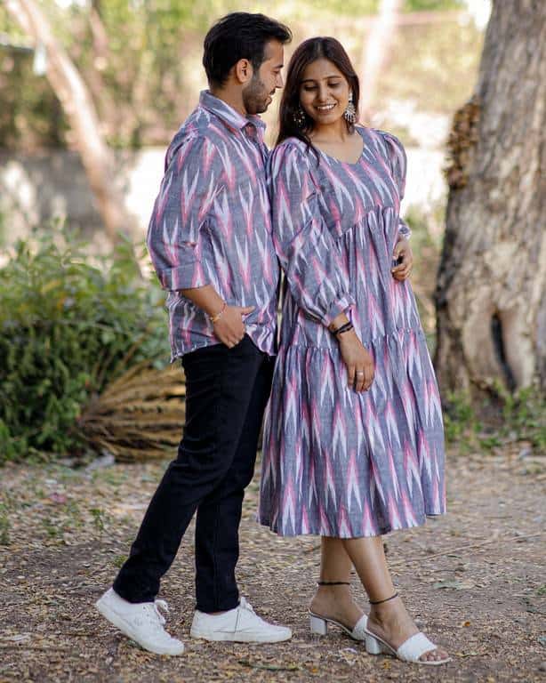 Grey Ikat Tiered Couple Set