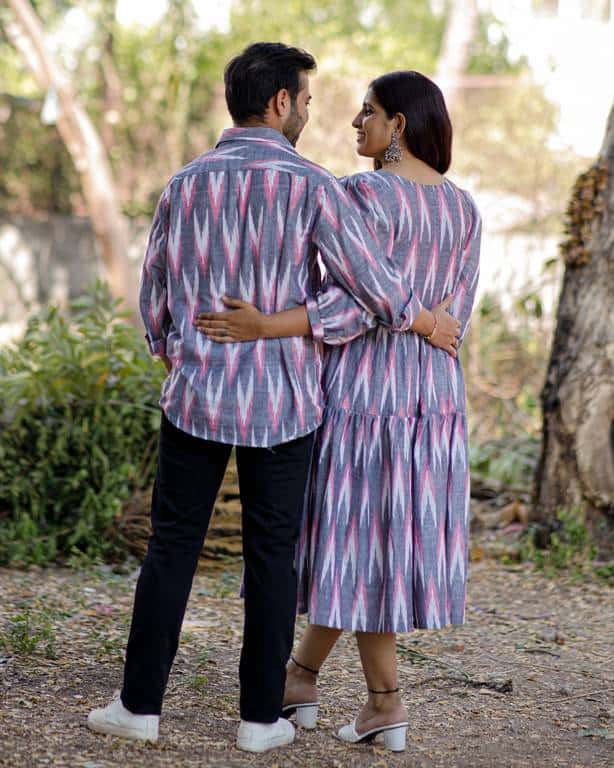 Grey Ikat Tiered Couple Set