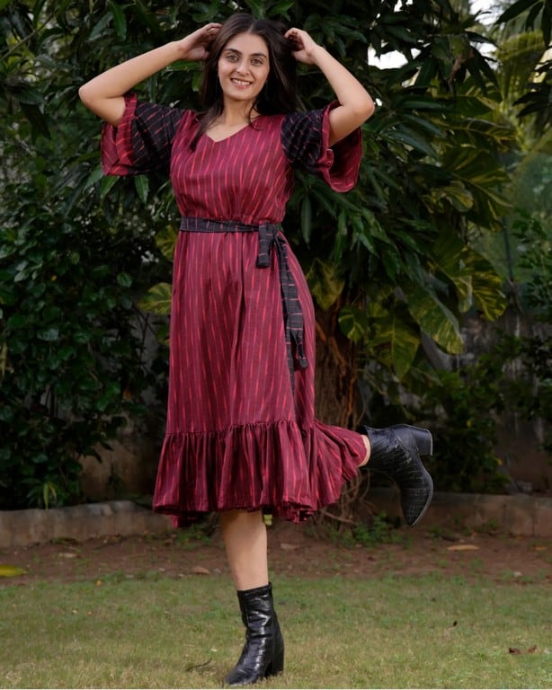 Beetroot Diverting Threads Maternity Dress
