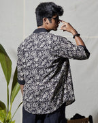 Blooming black kimono