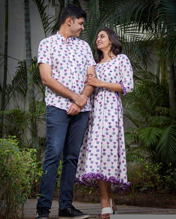 MoonStone White Couple Set