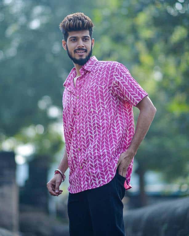 Leafing Pink Shirt
