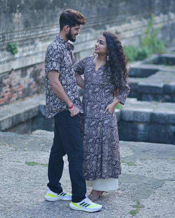 Black Floral Kiara Dawn Couple