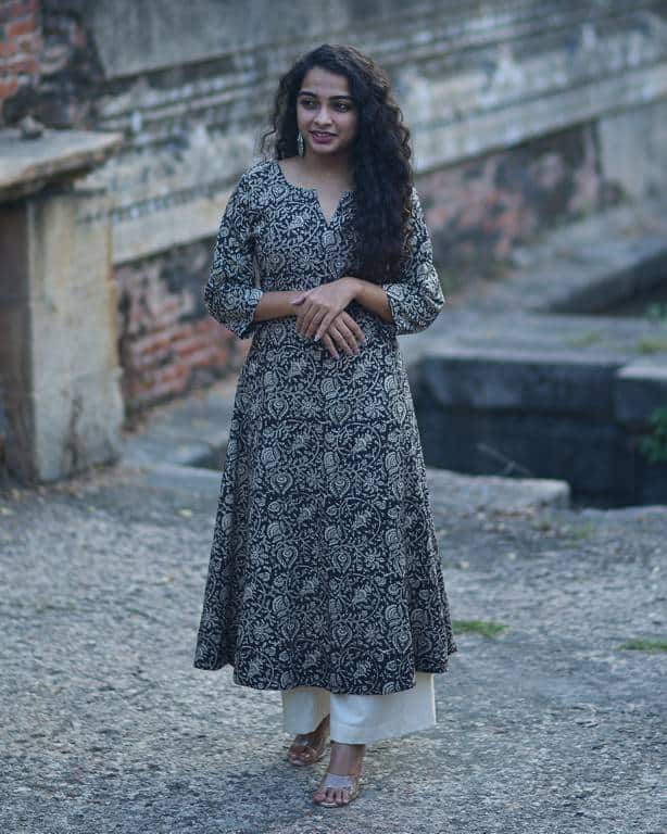 Black Floral Kiara Dawn Kurta Dress
