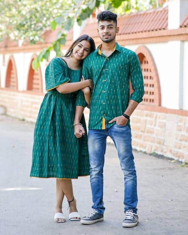 Pickle Green Ikat Couple Set