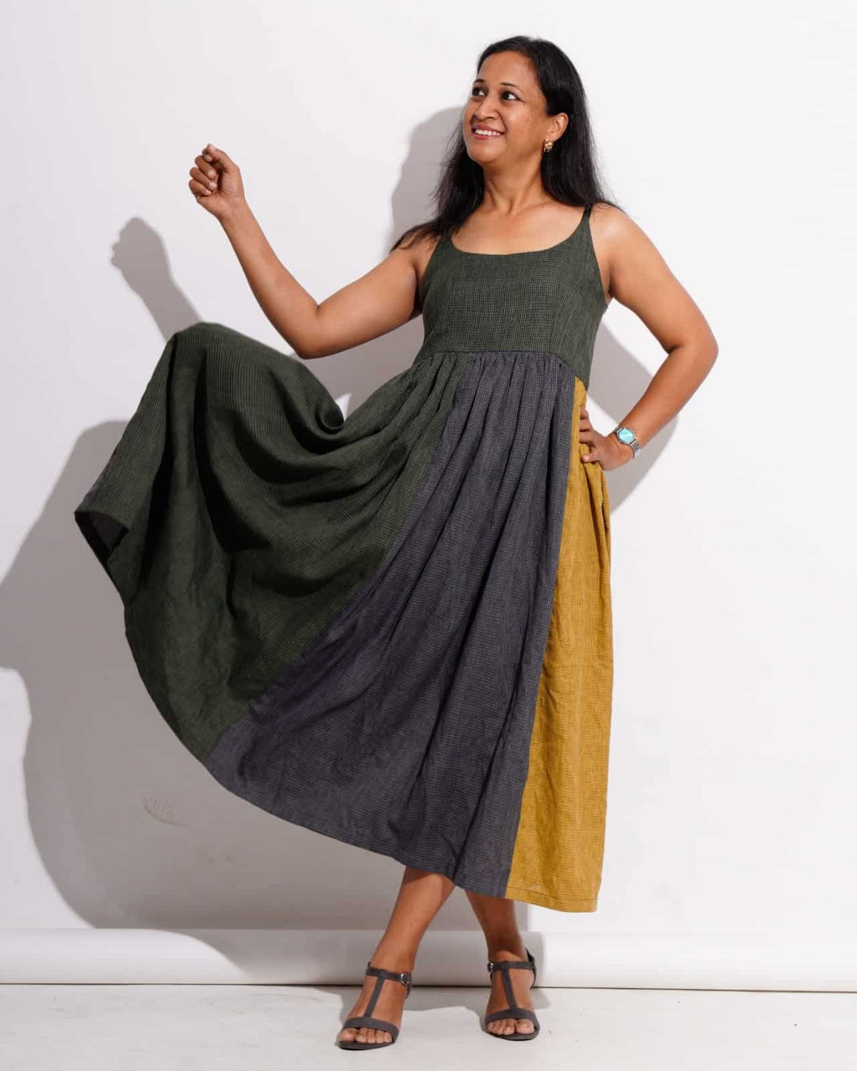 Pine Leaf Sleeveless Dress