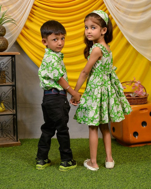 Pistachio Green Floral Mother Kids Twinning