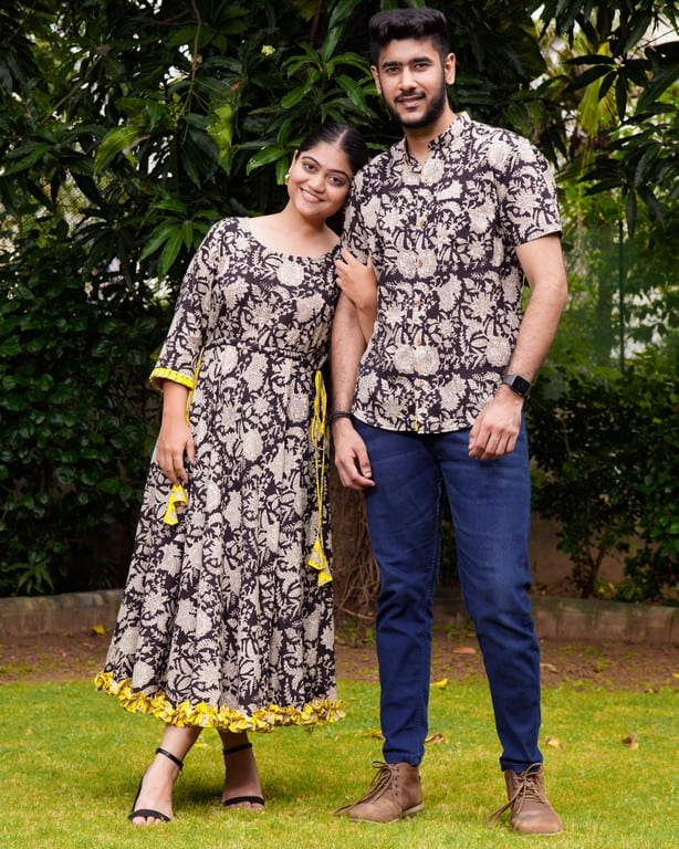 Moonstone Black Couple Set