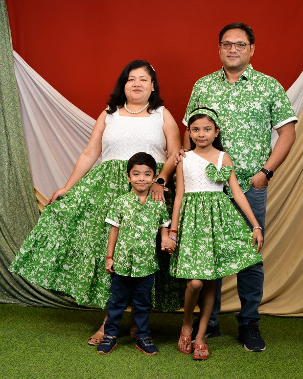 Emerald Green Cutwork Family Set
