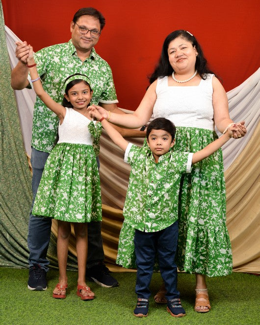 Emerald Green Cutwork Family Set