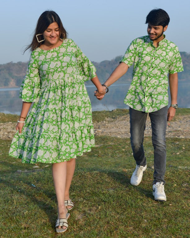 Pistachio Green Floral Couple
