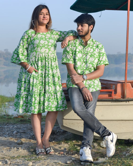 Pistachio Green Floral Couple
