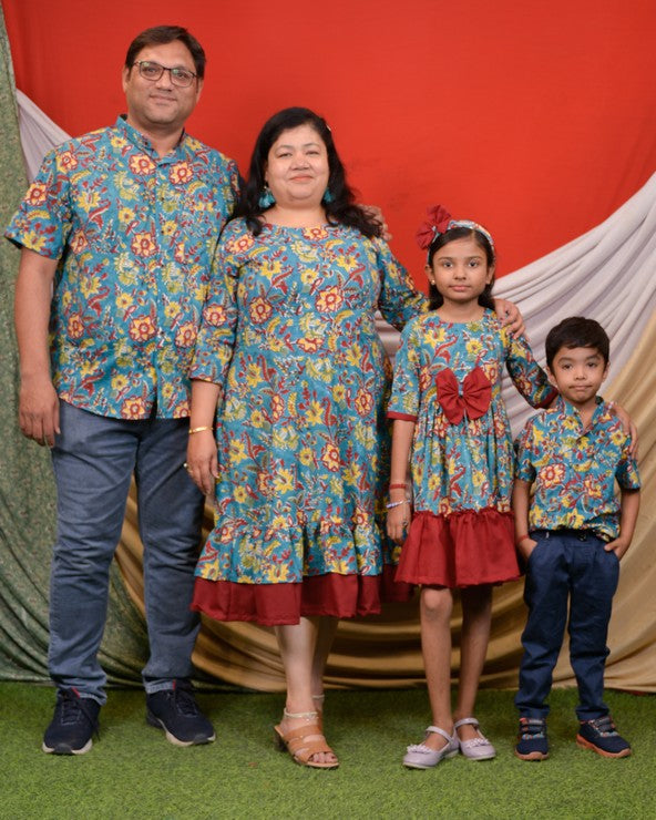 Turquoise Floral Frill Family