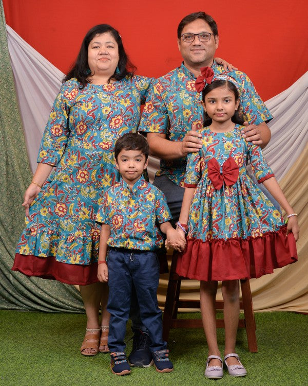 Turquoise Floral Frill Family