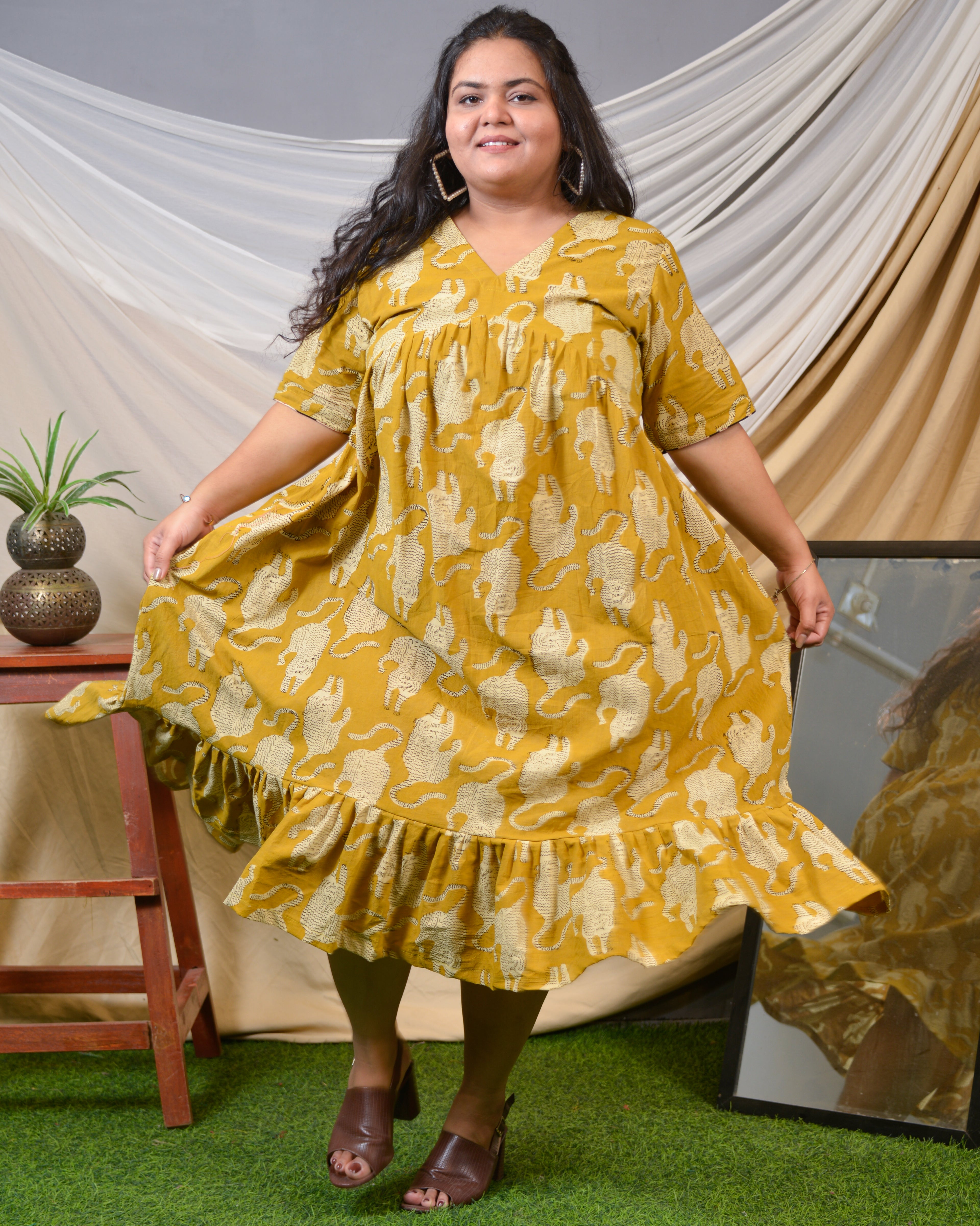 Mustard Kitty Lisa Plus Size Dress