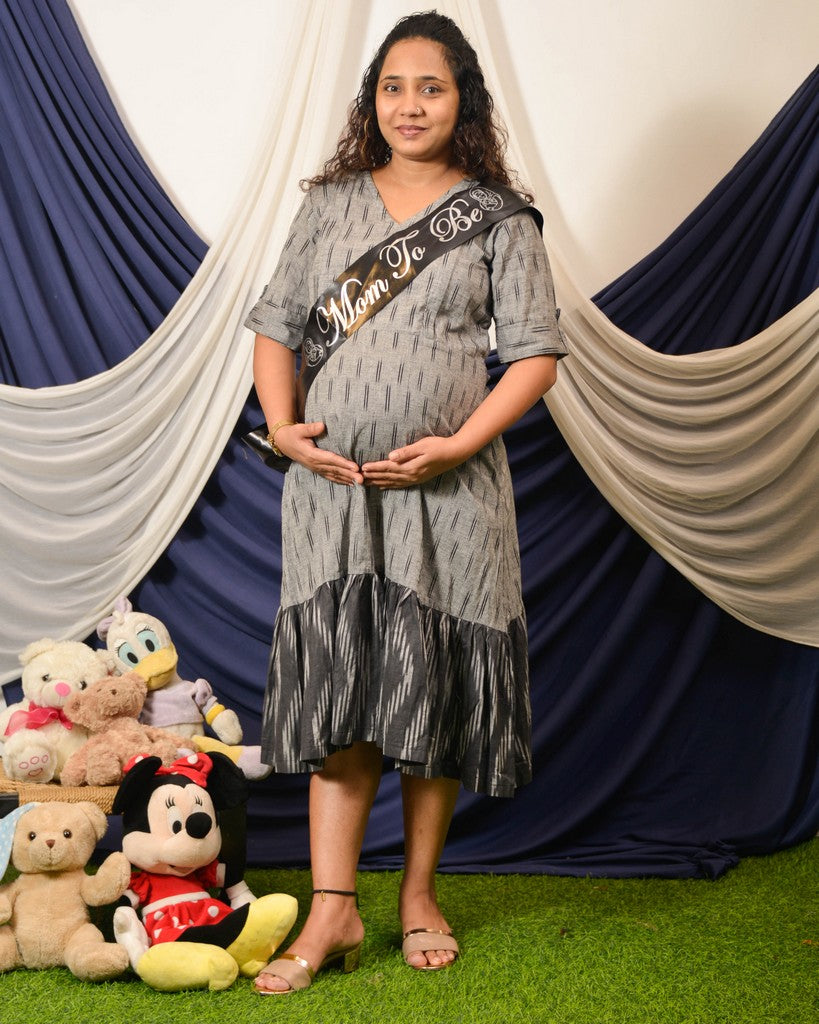 Groovy Grey Nursing Dress Secondary image