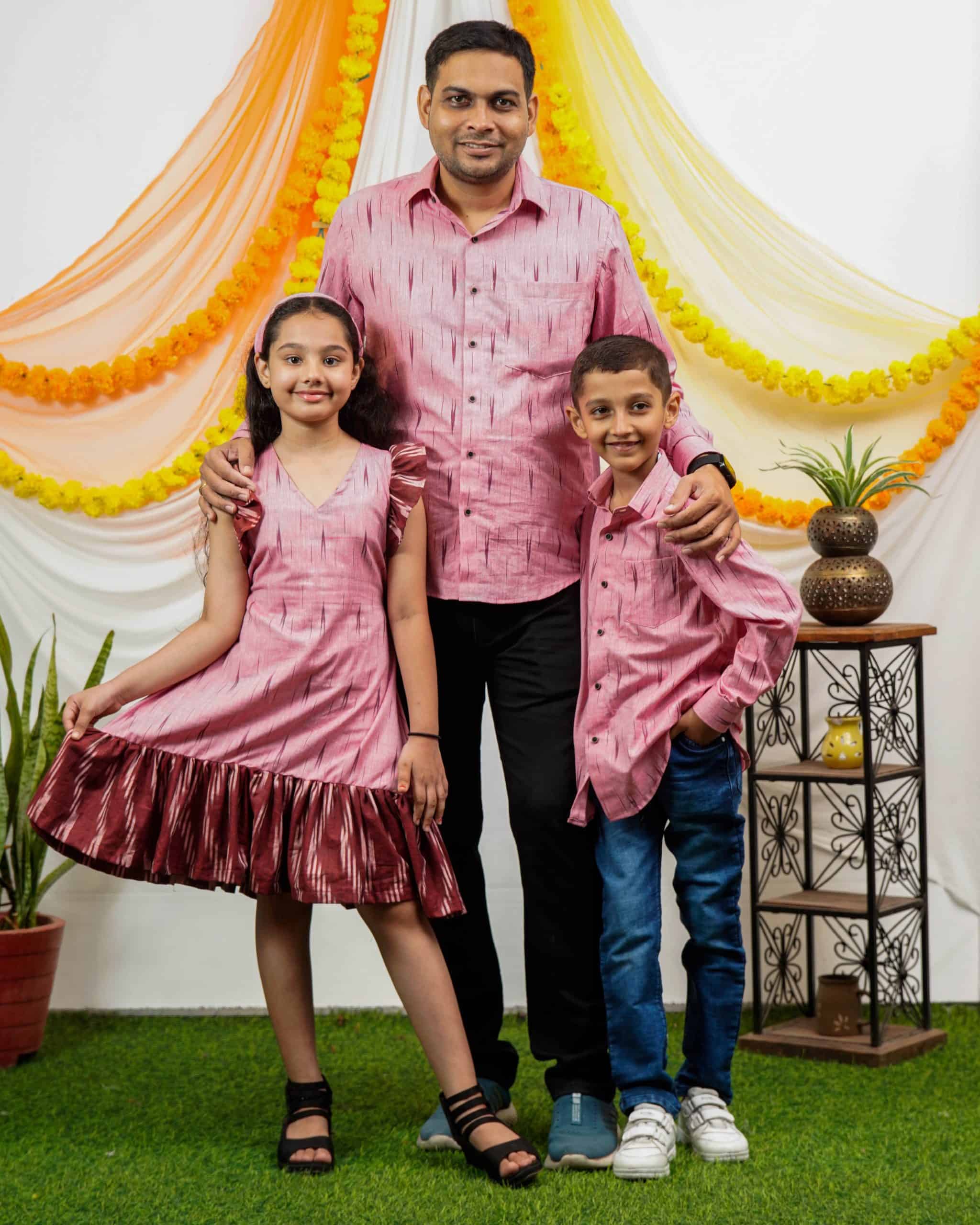 Pink Peacock Father Kid Twining Secondary image