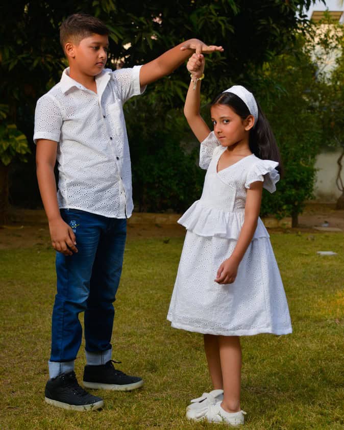 White Cutwork Short Mom Kid Twinning