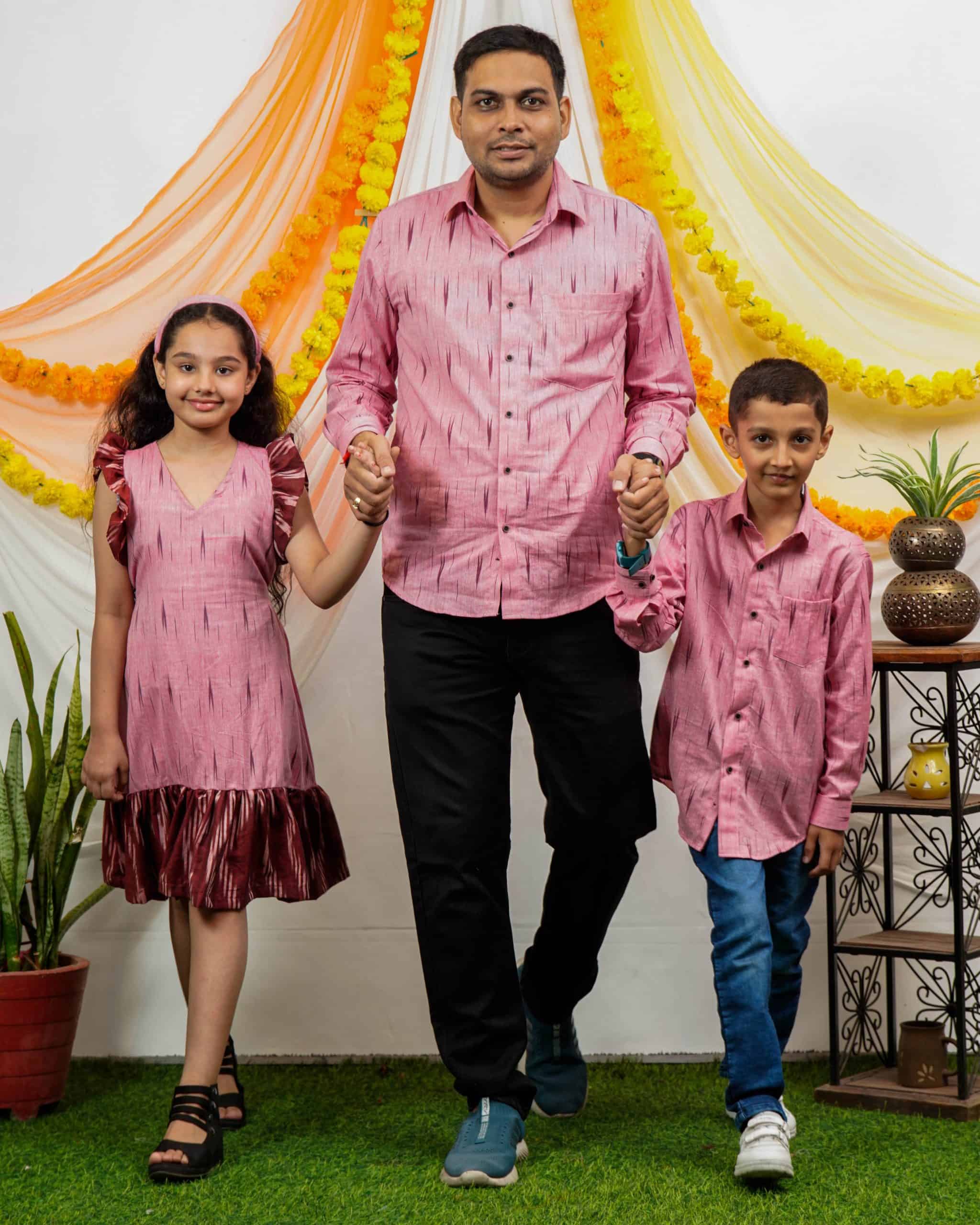 Pink Peacock Father Kid Twining Main image