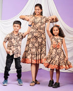 Queen Black Frill Mom Kid Twinning