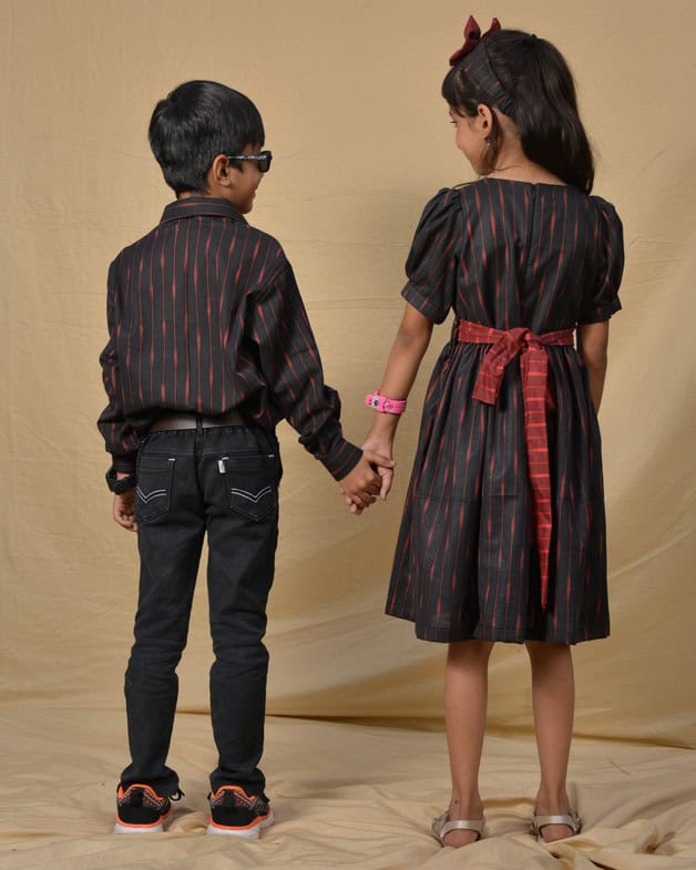 Black Diverting Threads Father Kid Twining