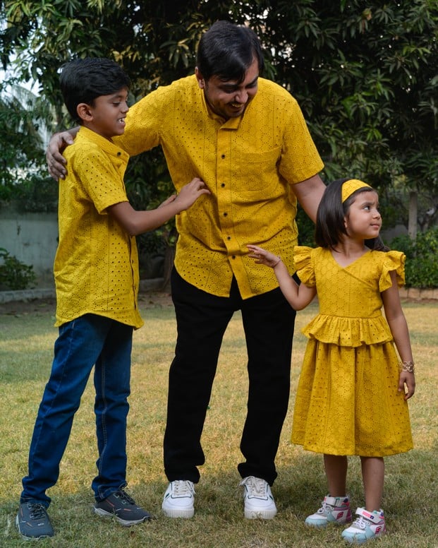 Sunbeam Yellow Father Kid Twining