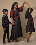 Black Diverting Threads Mom Kid Twinning