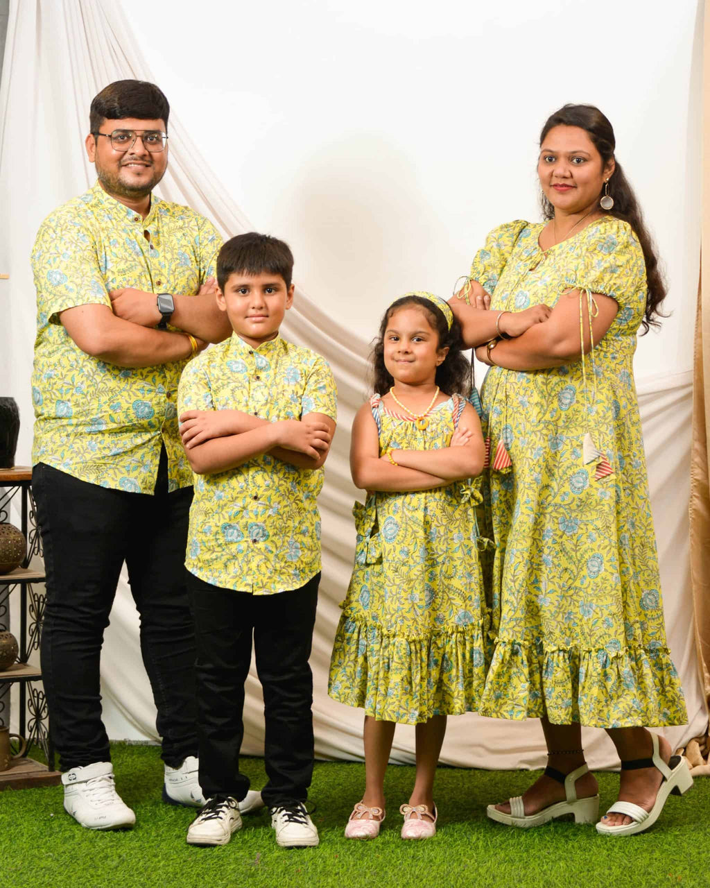 Tangy Lemon Frill Family Set