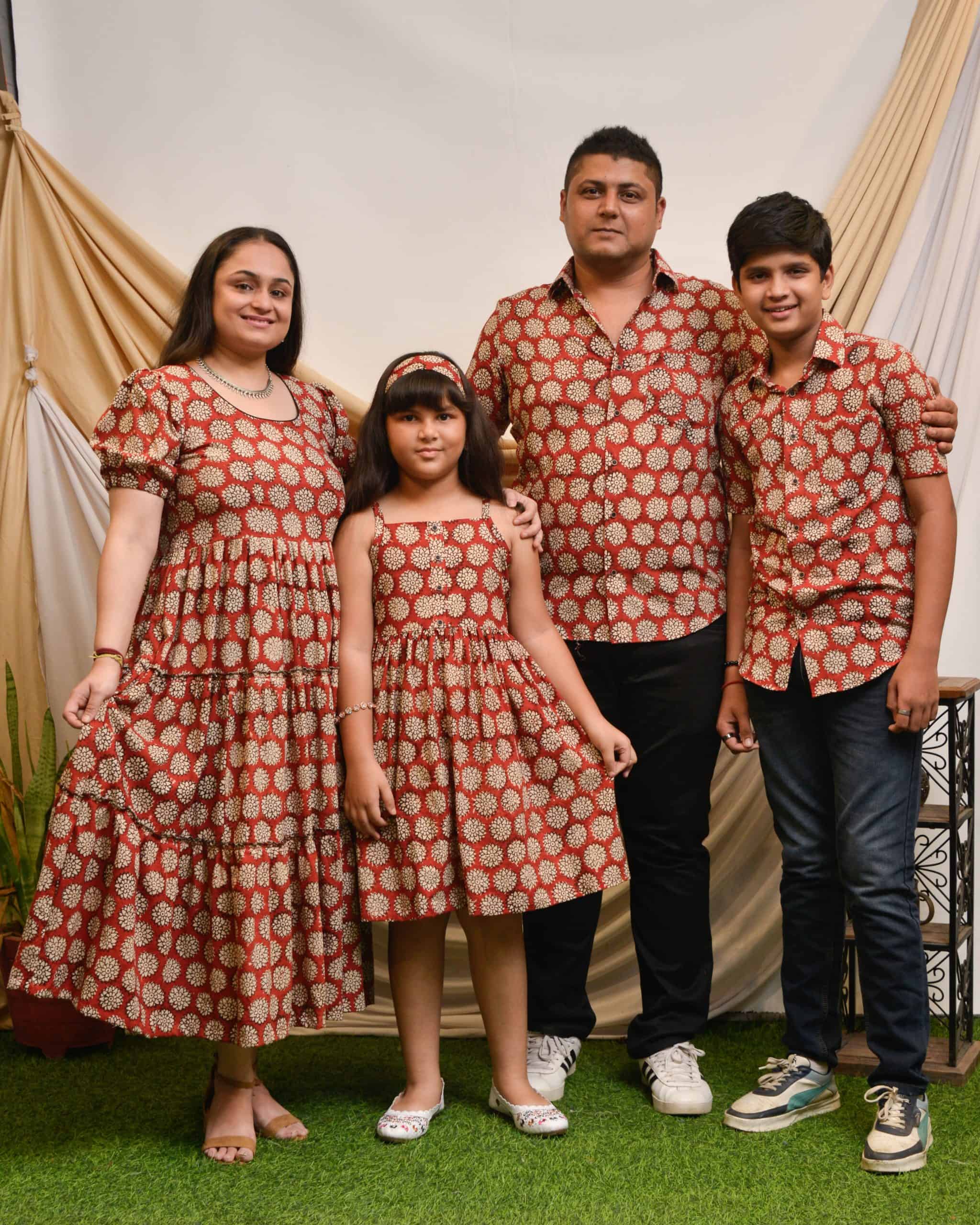 Rosy Vine Tiered Dress Family Set Main image