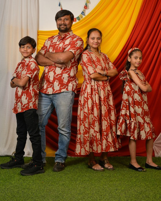 Red Lisa Midi Family Set Secondary image