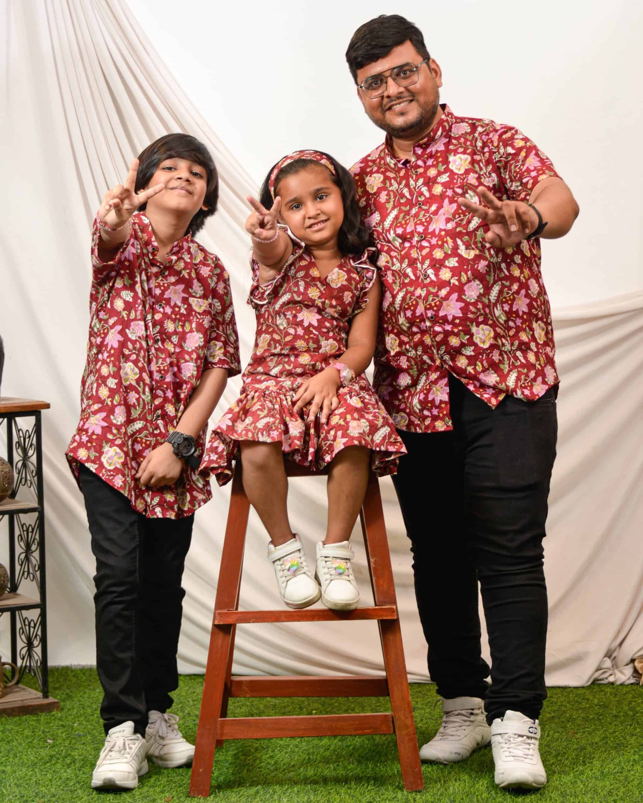 Maroon Lily Frill Father Kid Twining