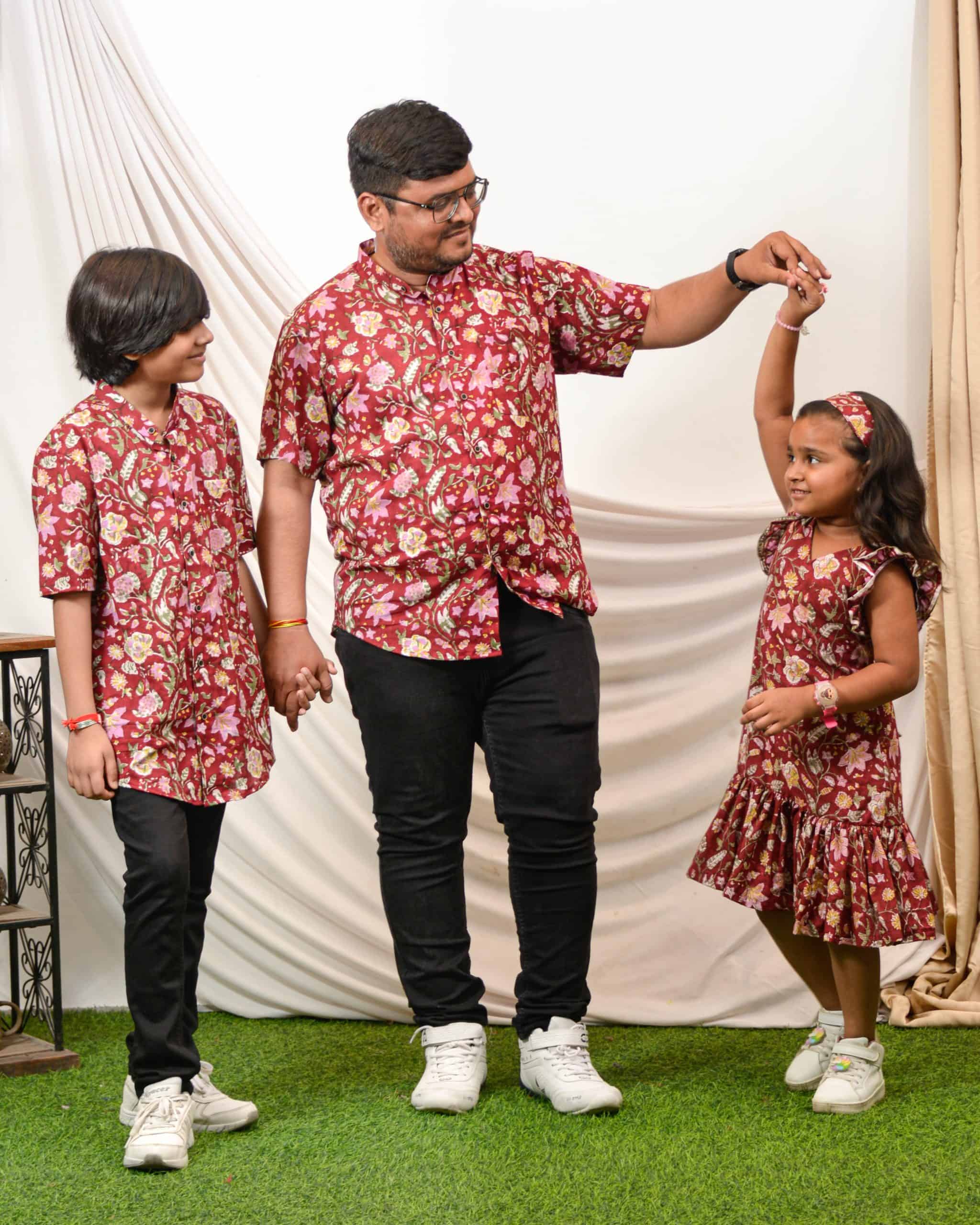 Maroon Lily Frill Father Kid Twining