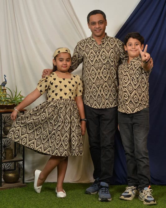 Black Aztec Father Kid Twining Main image