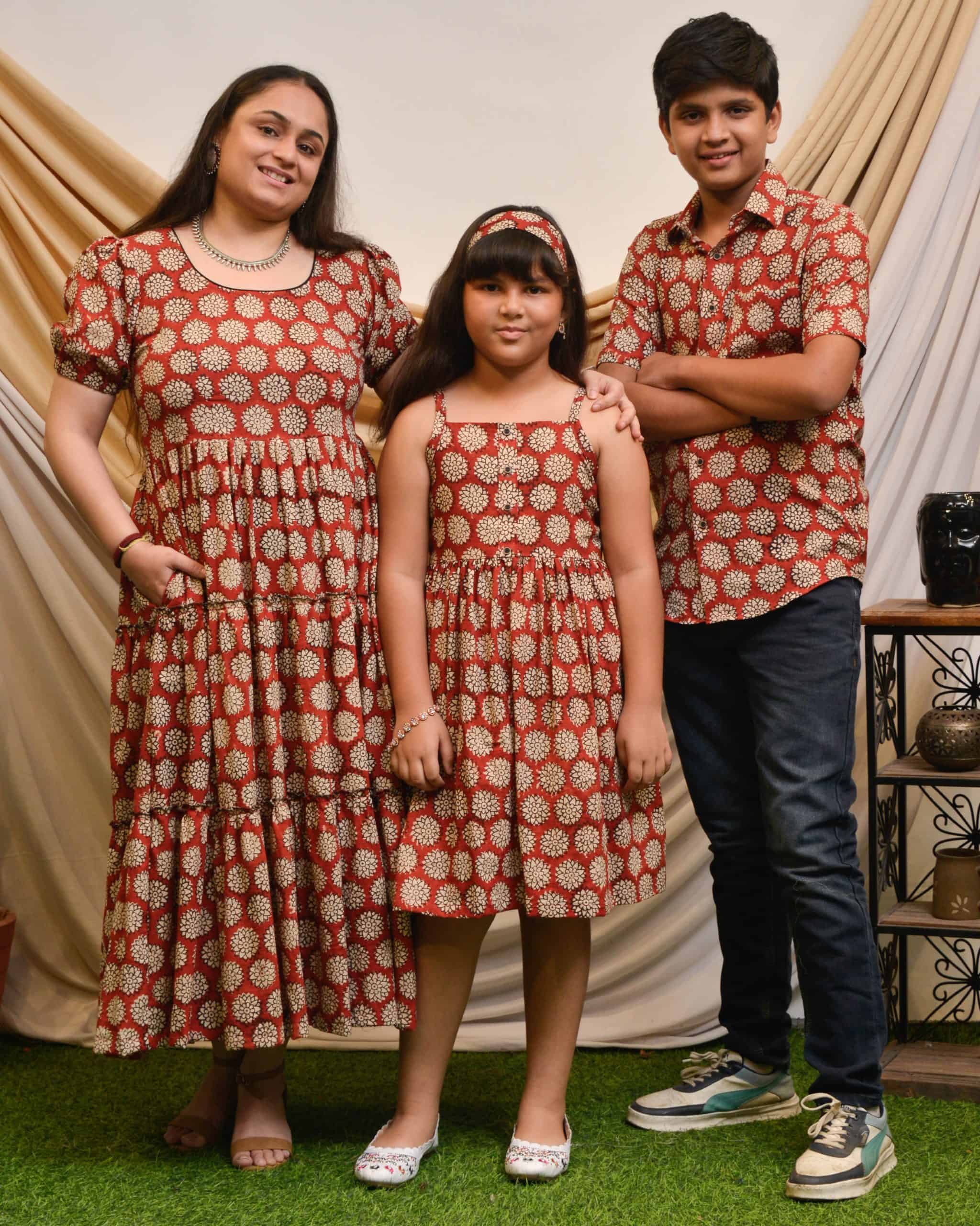 Rosy Vine Tiered Mother Kids Twinning