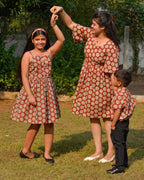 Rosy Vine Short Mom Kid Twinning