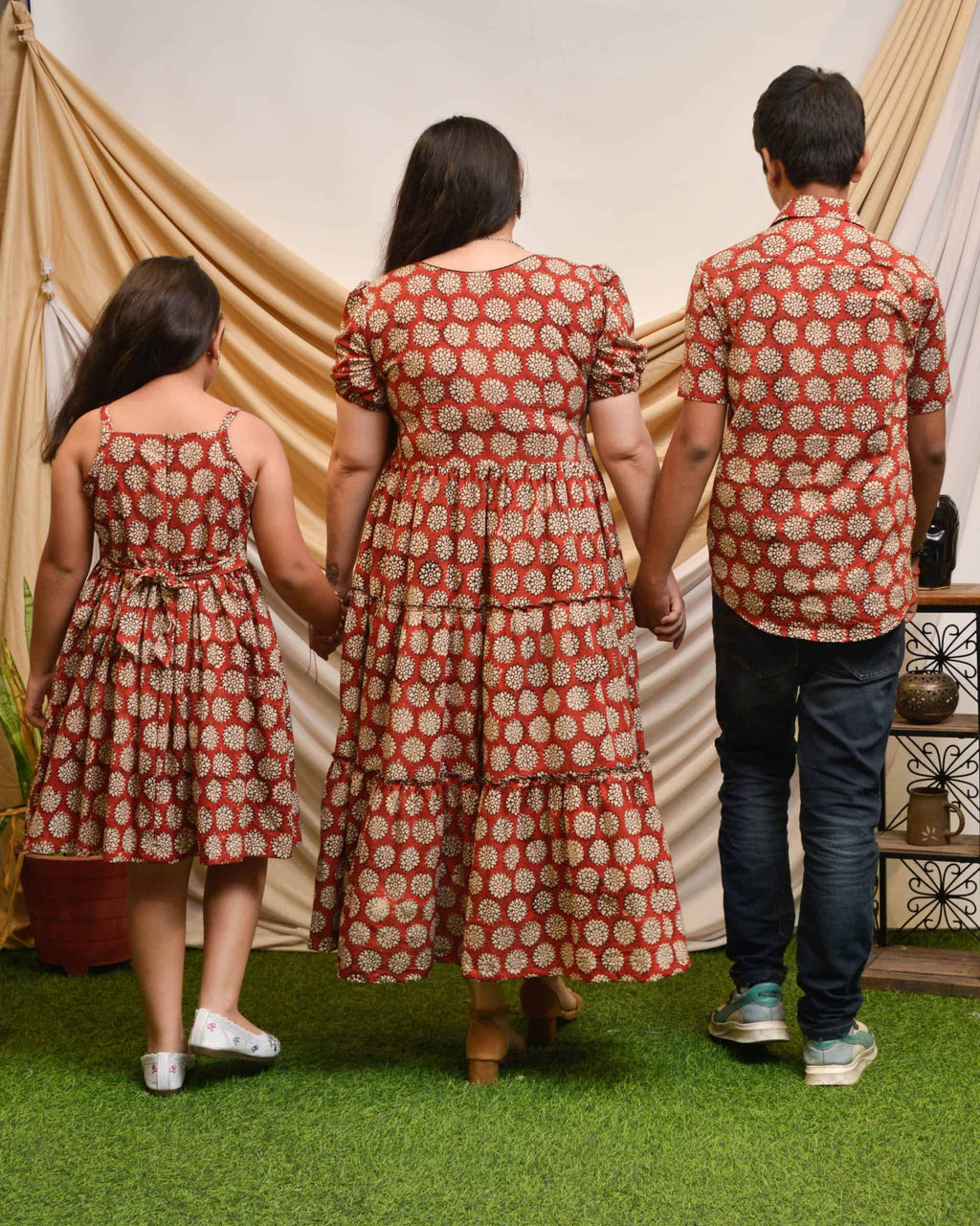 Rosy Vine Tiered Mother Kids Twinning