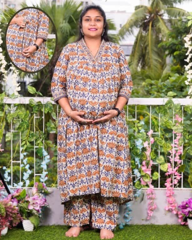 A244EAD7-76A8-4A3A-AA68-7B7EC1D57CC8 Maternity Dresses