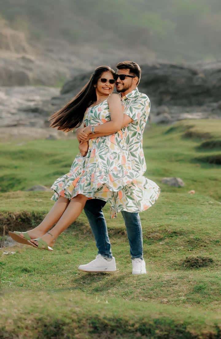 White Bird Short Maternity Dress photo review